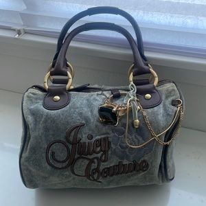 SOLD!! cute  juicy Purse! Used condition
